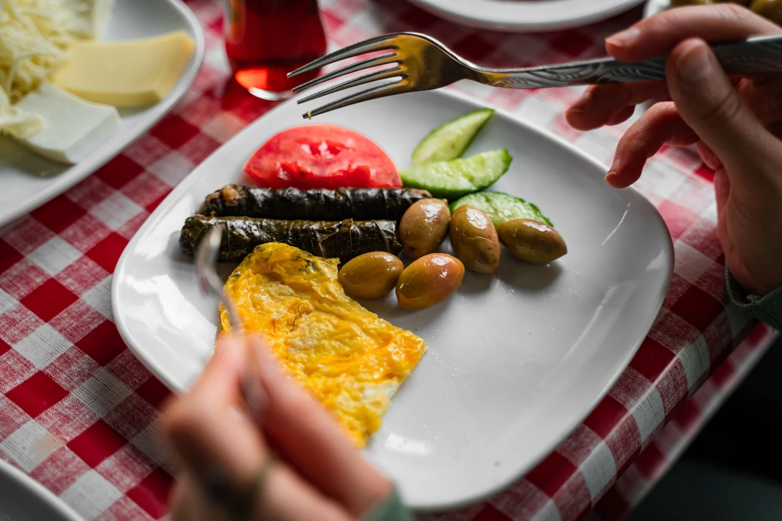 How many olives should you eat a day? Portions, salt and common questions